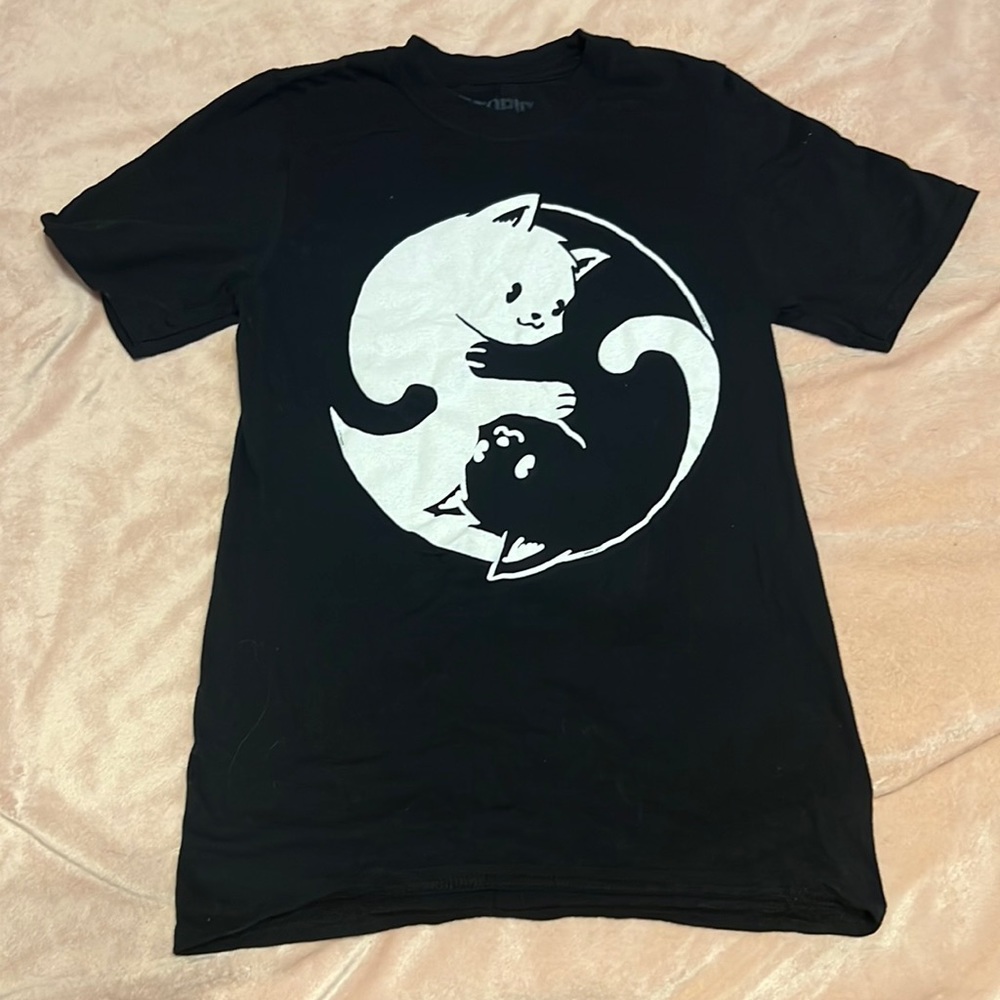 black cat yin yang women’s t-shirt
